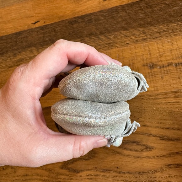 Freshly picked moccasins - Picture 4 of 4